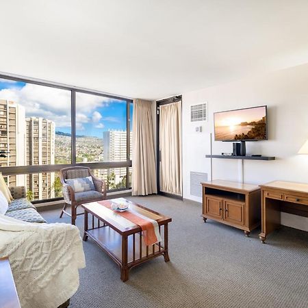Beautiful Mountain View In Waikiki Sunset With Parking Apartman Honolulu Kültér fotó